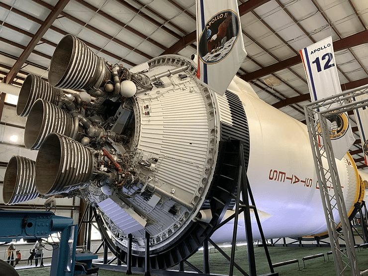 From Race Cars to Rockets: TUM Start-Up Blackwave Transforms Carbon Tech